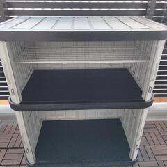 引っ越しのため無料:屋外用物置の画像