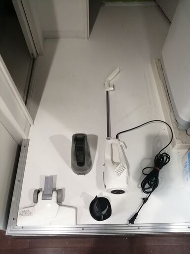 Light Weight Vacuum. Works great, good condition. ¥1,000