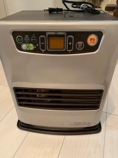 トヨトミ　ファンヒーター　LC-S32D おまけ付き（洗剤ギフト）