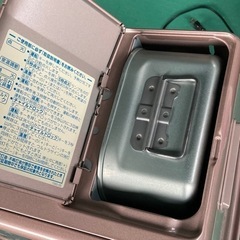 石油ファンヒーター　小型ストーブの画像