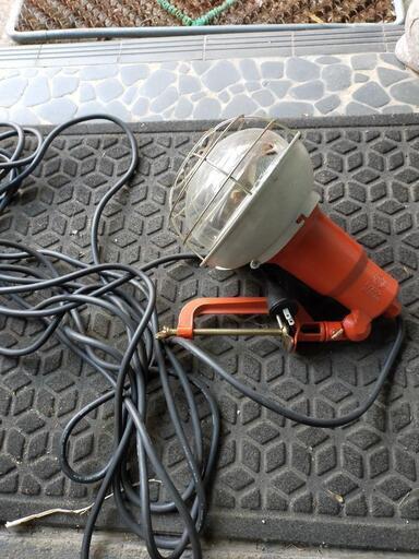 ★引き取り決定★屋外用500W投光器