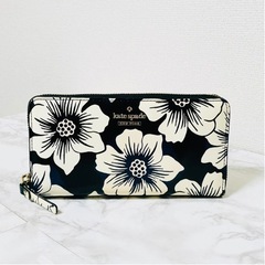 お取引中。kate spade ラウンドファスナー 長財布 花柄の画像