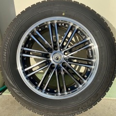 商談中:スタッドレスタイヤ ホイールセット 225/60R17 ブリザックVRX