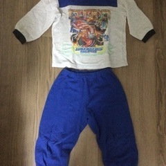 120センチ　仮面ライダードライブ　光るパジャマ　暖かい