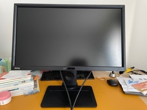 BENQ モニター　24インチ　調整自由