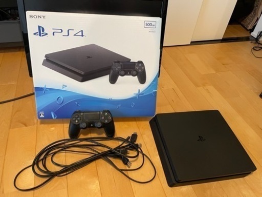 PS4 CUH-2000A（プレステ4）