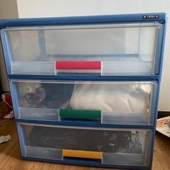 収納ケース　衣装ケース　capaty  3段ケース