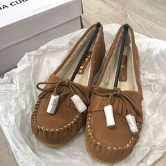 【未使用】ALPHA CUBIC ボア付きモカシン （23.5cm）