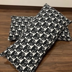 【無料】IKEA 猫クッション（美品）