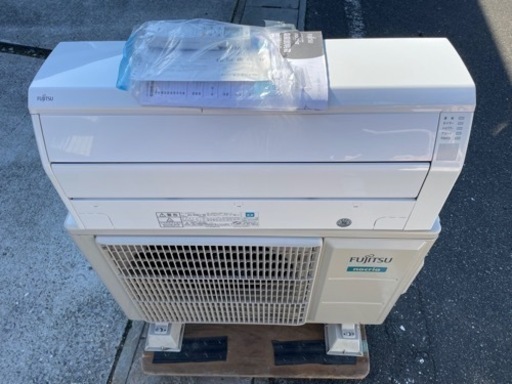 値下げ⭐︎FUJITSU 4.0kwエアコン　AS-R40J-W 2019年製