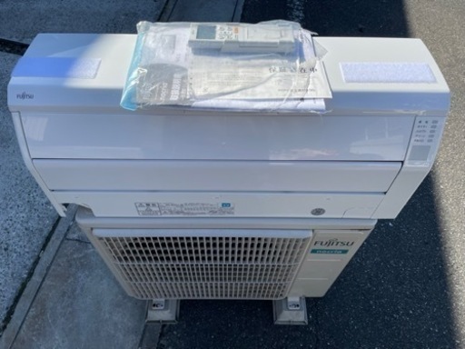 FUJITSU 2.2kwエアコン　AS-R22J-W 2019年製
