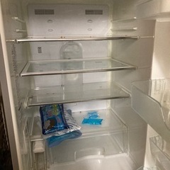 2010年製パナソニック冷蔵庫365Lの画像