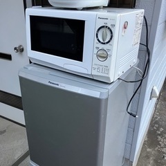 冷蔵庫、電子レンジ、炊飯器セットの画像
