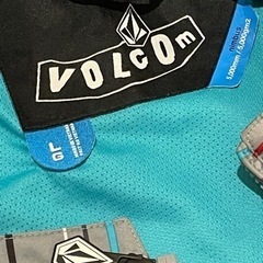 VOLCOM ボルコム　スノボ　ウェア　5,000mm/5,000gm2の画像