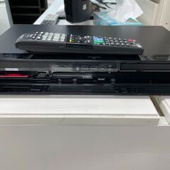 AQUOSブルーレイレコーダー BD-T2800　2TB　2017年　同時録画可能番組数：3番組 HDD容量：2TBの画像