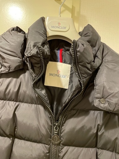 年内手渡し最終値下げ！MONCLERモンクレールダウン美品