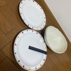 食器の画像
