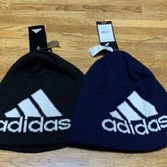 adidas アディダス ニットキャプ ビーニー (紺)の画像