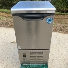 製氷機　2018年製　25キロタイプ