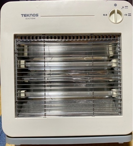 ＊値下げ＊TEKNOS 電気ストーブ 800W ES-710(W)