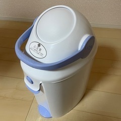 ピジョン　オムツポットン