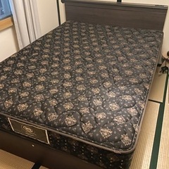 サータ　ダブルベット　マットレス付き
