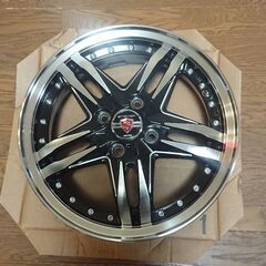 ベリテK18 ダイヤクロス 十字架フックピアス