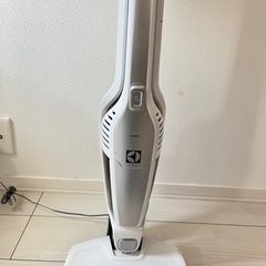 【取引中】コードレス掃除機の画像