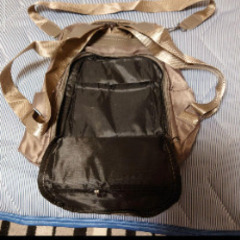 防犯対策！小さめ、超軽量リュックサックの画像