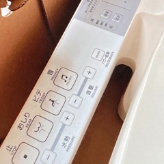 TOTO 温水洗浄便座の画像