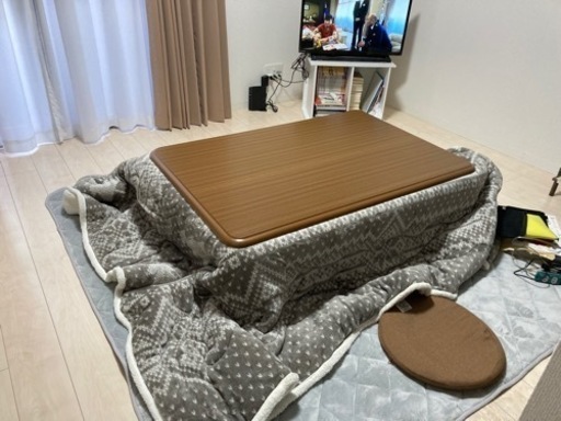こたつテーブル