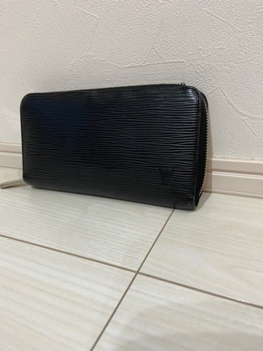 エピ長財布
