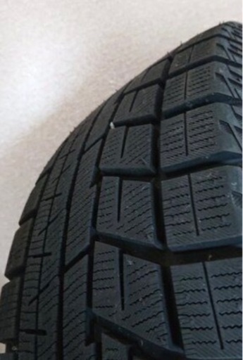 スタッドレスタイヤ✖️4本　ホイール付き　195/65 R15 2017製