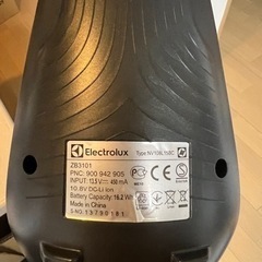 【受け渡し予定者確定済】エレクトロラックス（Electrolux）　スティッククリーナー ZB3101の画像