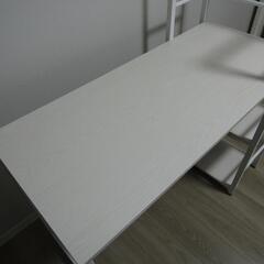 【お話し中】パソコンデスクとイスのセットの画像