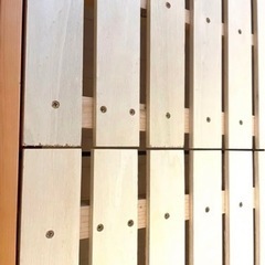 引取限定‼️【12/21まで】宮付き　すのこベッド（シングル）パイン材　フレーム　コンセントの画像