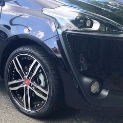 AME シャレン 17インチ タイヤ ホイール セットの画像