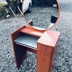 1615番　ドレッサー