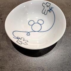 ディズニーのお皿の画像