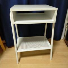 【IKEA】SETSKOG/セットスコグ ベッドサイドテーブル ホワイトの画像