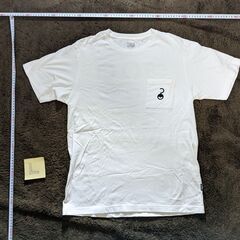 UNIQLOコラボTシャツ　アンノーン　Lサイズ