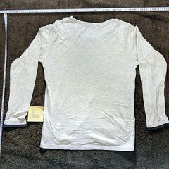 Appiy　ロングTシャツ　Lサイズの画像