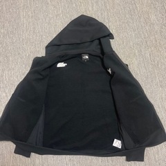 ノースフェイスパーカーの画像