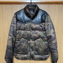ワークマン　迷彩ダウンMサイズ