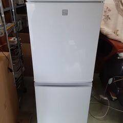 SHARP シャープ ノンフロン冷凍冷蔵庫 137L 2016年...
