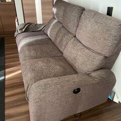 ニトリ　ソファー　電動リクライニング付きの画像