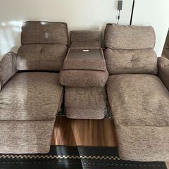 ニトリ　ソファー　電動リクライニング付きの画像