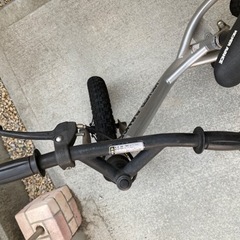 キッカーアバンス アサヒサイクル シルバーの画像