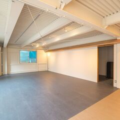 新長田12分、駒ヶ林5分✨ダンススタジオ付きシェアハウス！個室確...