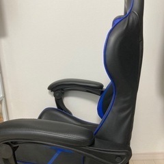 ゲーミングチェア　椅子の画像